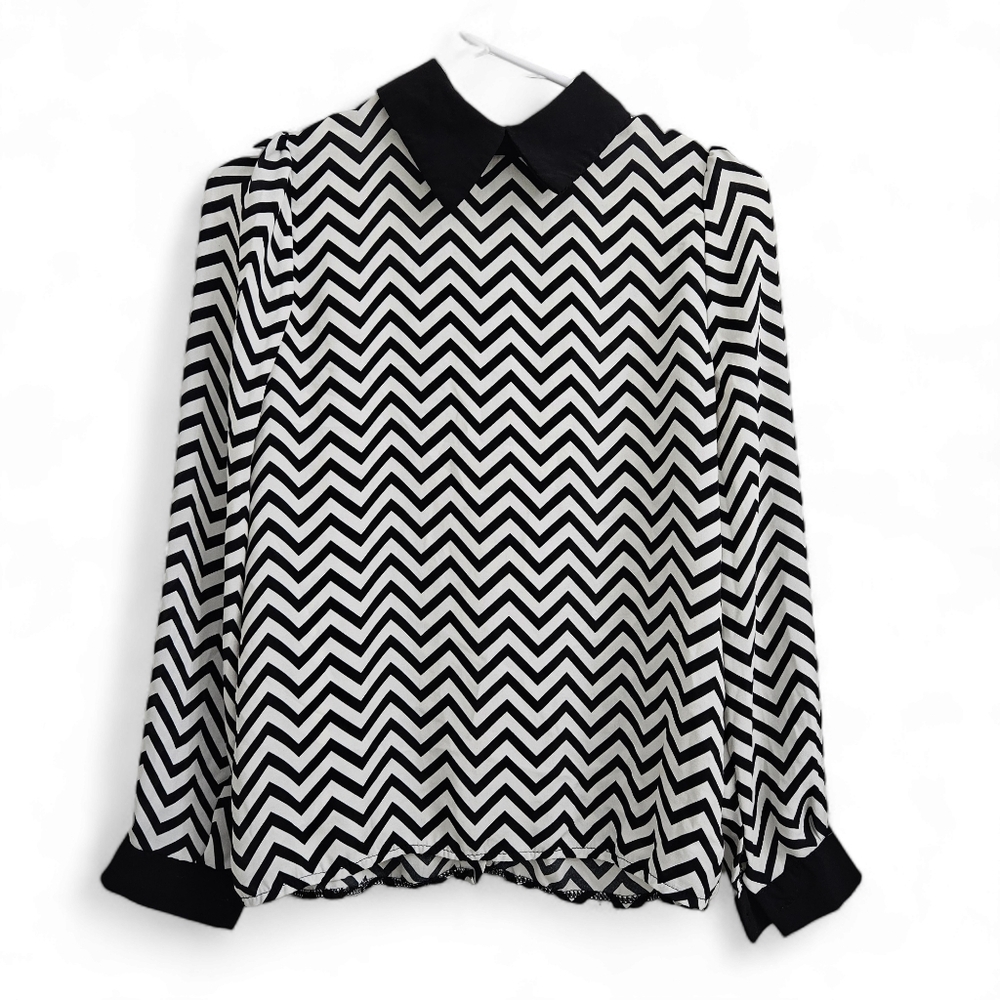 Psychedelic Zigzag Print Chevron 60s Mod Long Sleeve Button Up Blouse, S/M